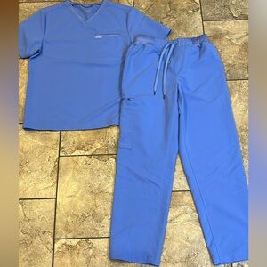 Jaanuu men's Ceil Blue scrub set M